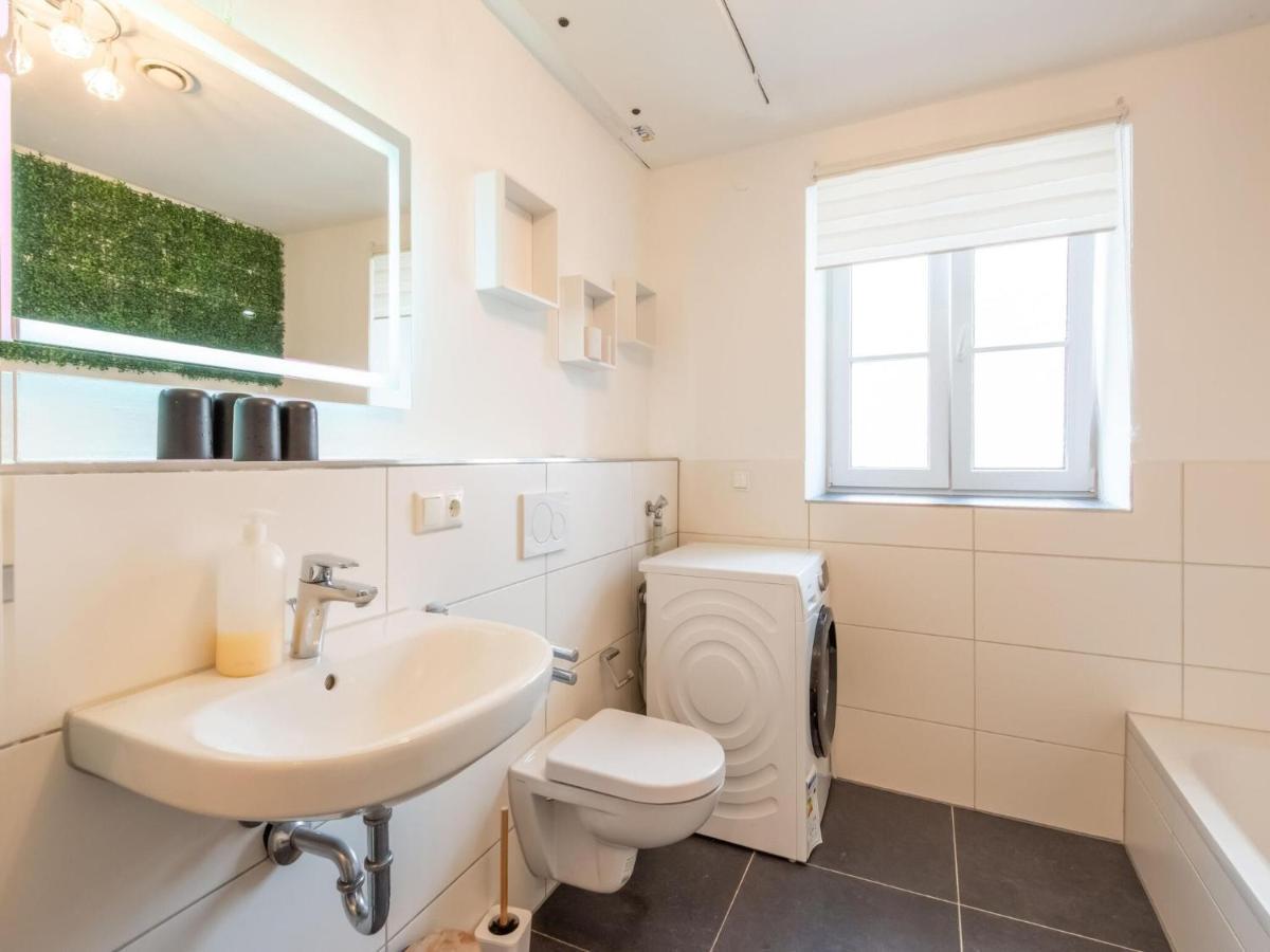 Apartment With Terrace In An Ideal Location Haunsheim Экстерьер фото