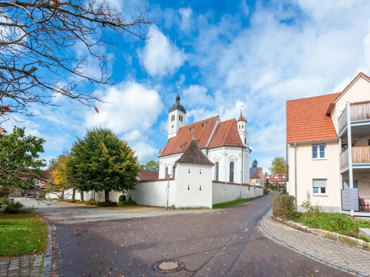 Apartment With Terrace In An Ideal Location Haunsheim Экстерьер фото